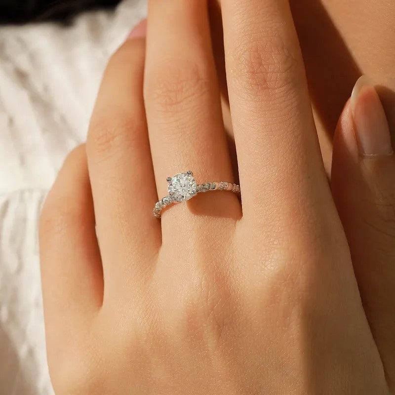 Sterling Silver 1.00ct Solitaire Moissanite Ring with Rope Twist Band